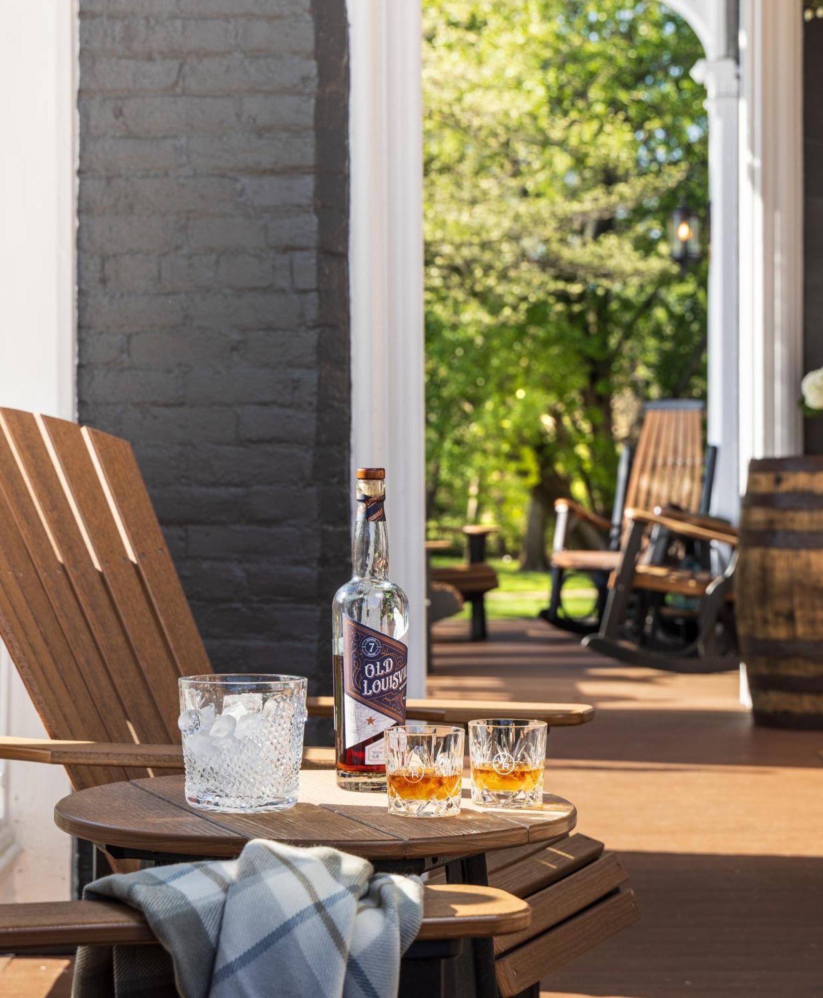 Inn At Woodhaven-In The Heart Of The Bourbon Trail-Over 12 Distilleries Nearby Луїсвілл Екстер'єр фото